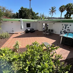 https://fantastica-vivienda-en-playa-de-san-agustin.in-canary-islands.com